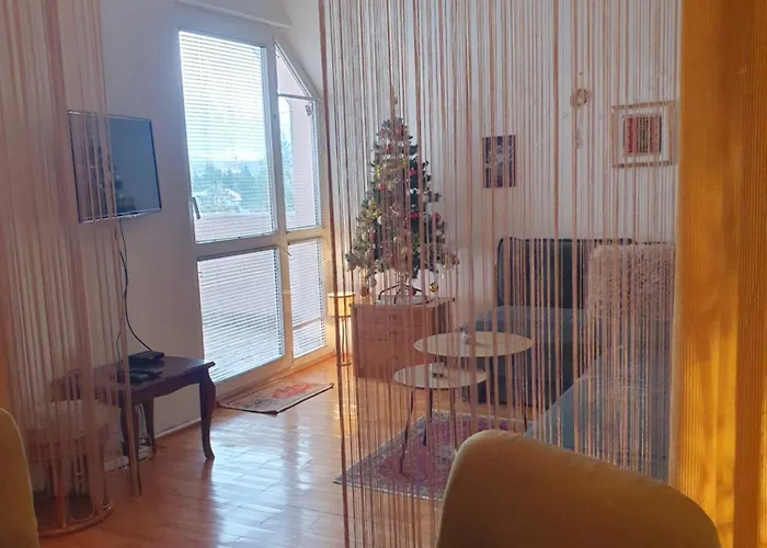 Ljubicica - Suncani Vrhovi 즐라티보